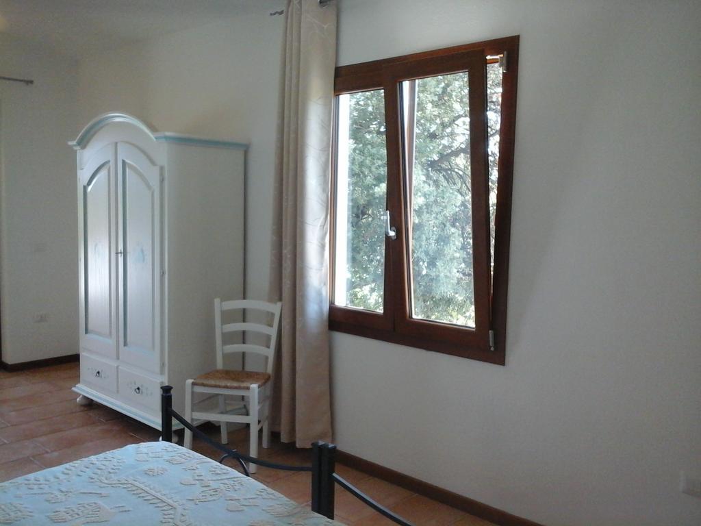 Santu Paulu Country House Posada  Buitenkant foto